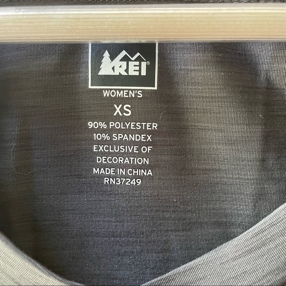 REI dry fit shirt - Picture 5 of 8